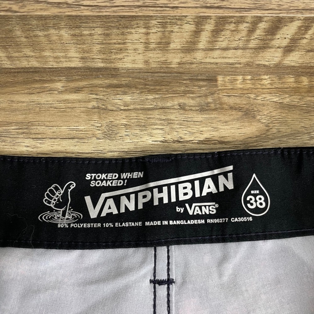Vans Vanphibian Mens 38 Hybrid Board Shorts Black Floral Striped Stretch Swim - Picture 4 of 7